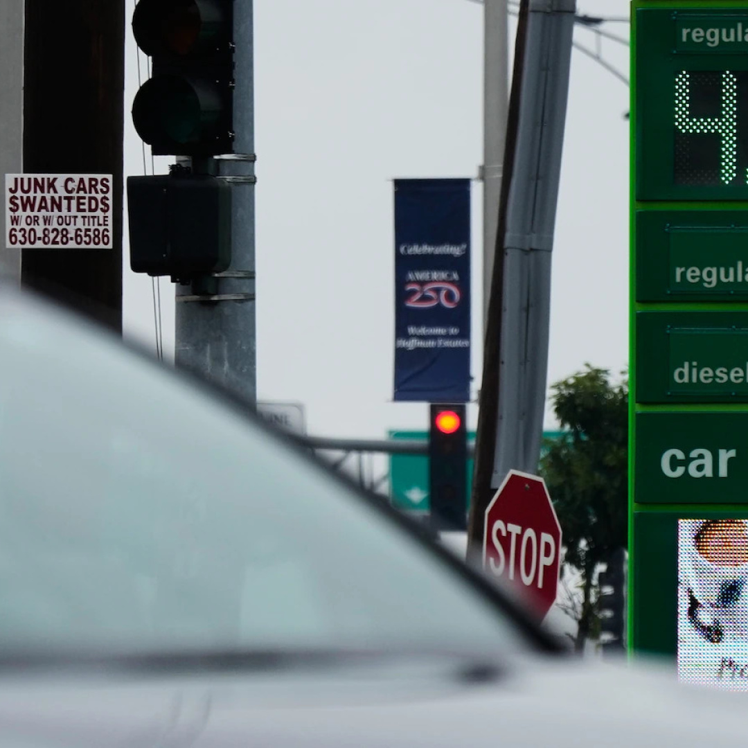 US Consumers Continue Spending Despite Rising Inflation and Gas Prices